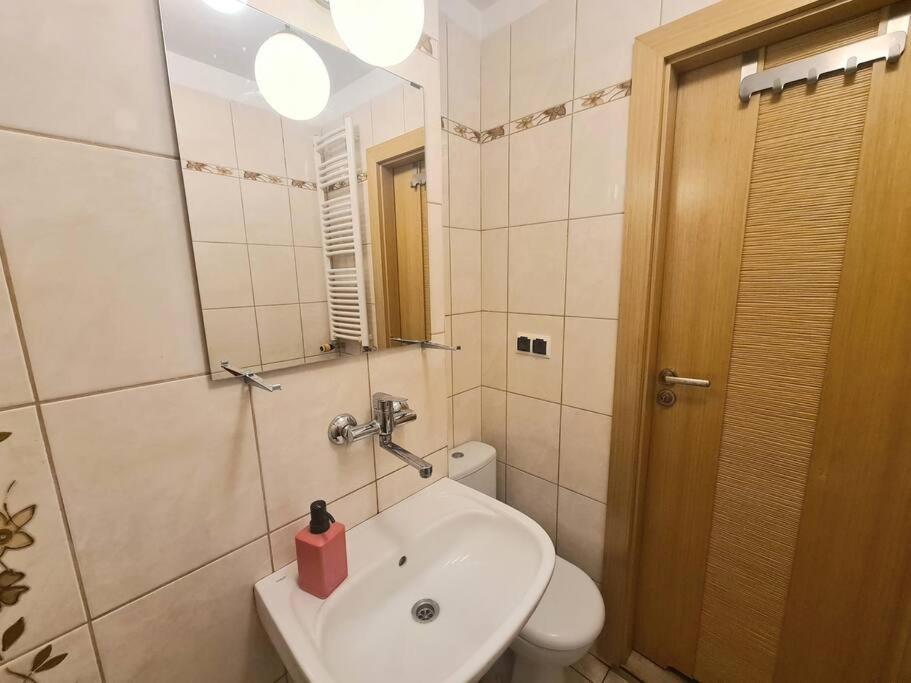 Mirrorroom Pl Citycenter Warschau Exterior foto