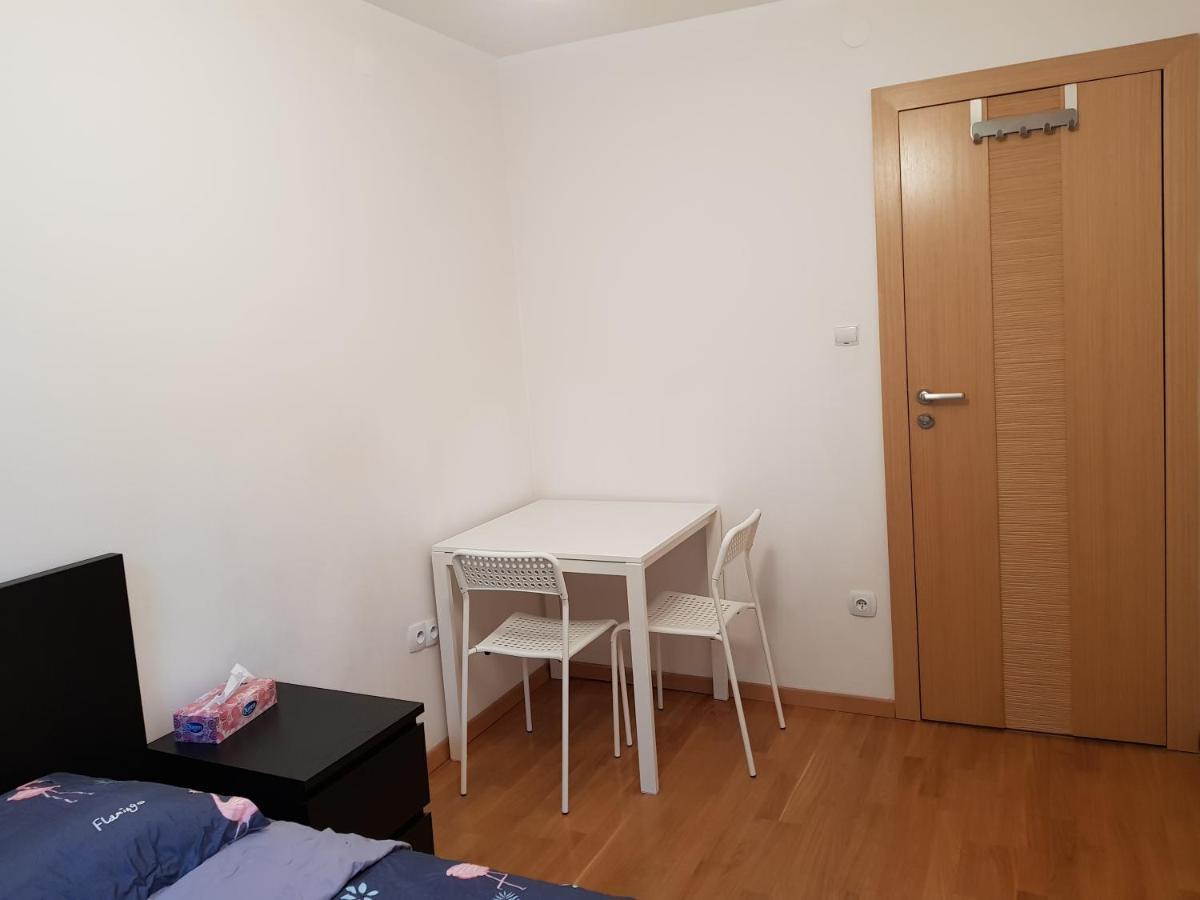 Mirrorroom Pl Citycenter Warschau Exterior foto